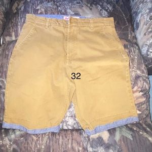 Miscellaneous big lots of shorts and pants